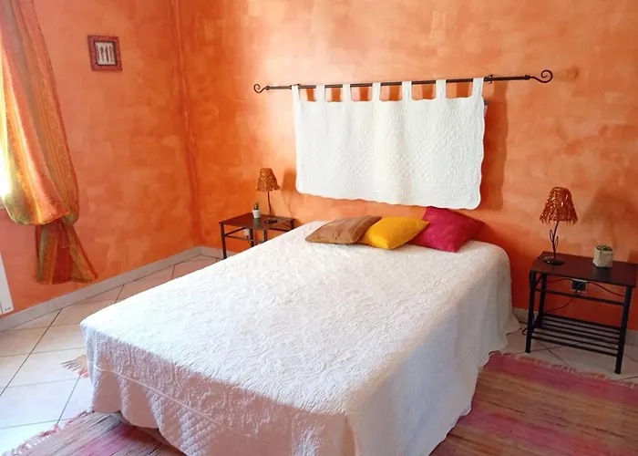 Dom wakacyjny Maison Au Calme Pour 8 Pres Du Lac, Wifi - Fr-1-792-46