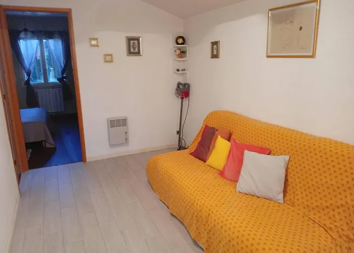 Dom wakacyjny Maison Au Calme Pour 8 Pres Du Lac, Wifi - Fr-1-792-46 *